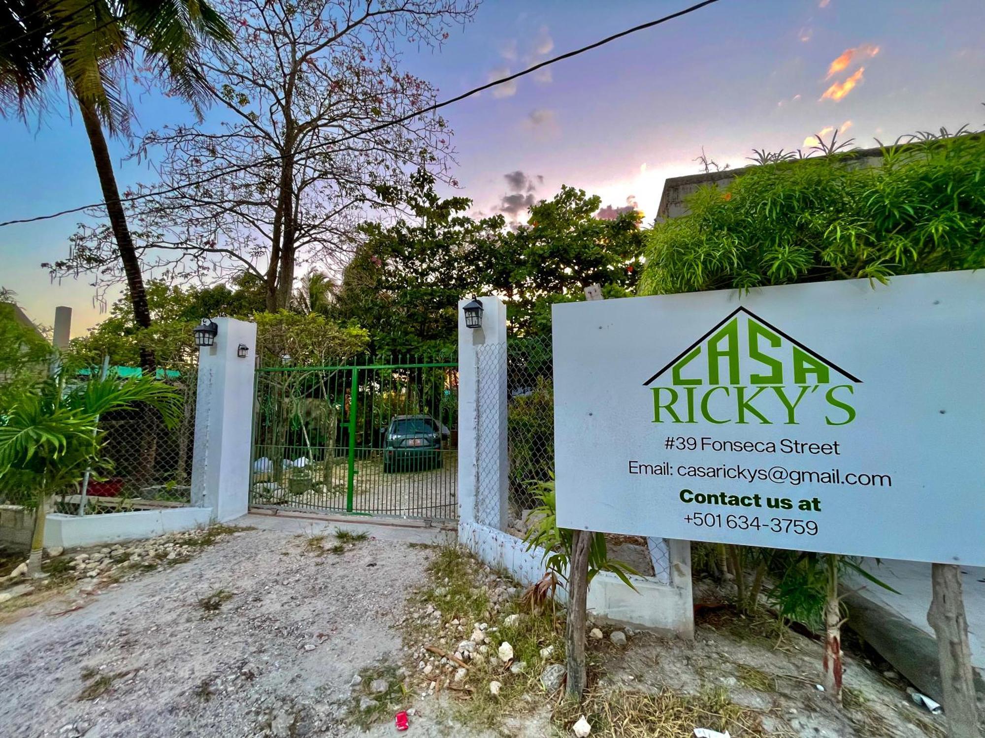 Casa Ricky'S Orange Walk Exterior foto